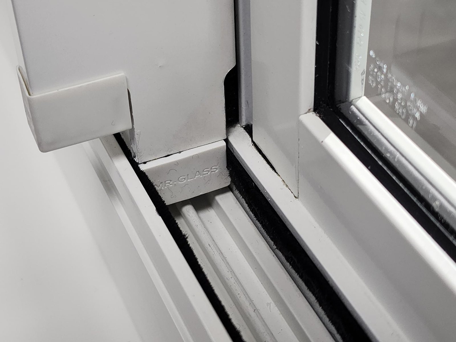 MG-350 (HR) Impact Resistant Horizontal Sliding Window - Image 13